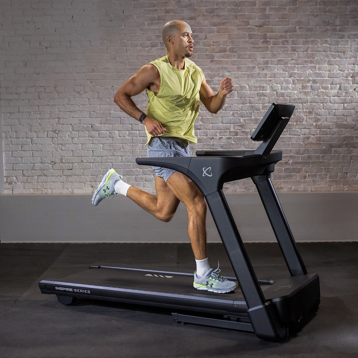 INSPIRE SERIES T5S TREADMILL WITH 15.6" SCREEN