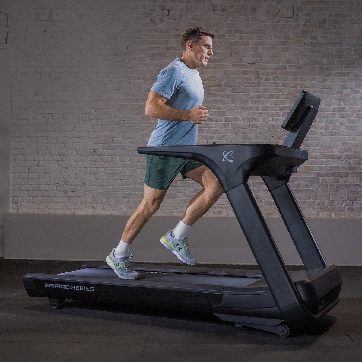 INSPIRE SERIES T7 TREADMILL